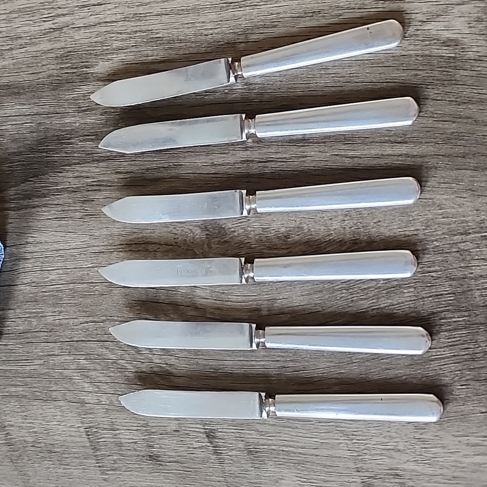 Silver plated appetizer knives